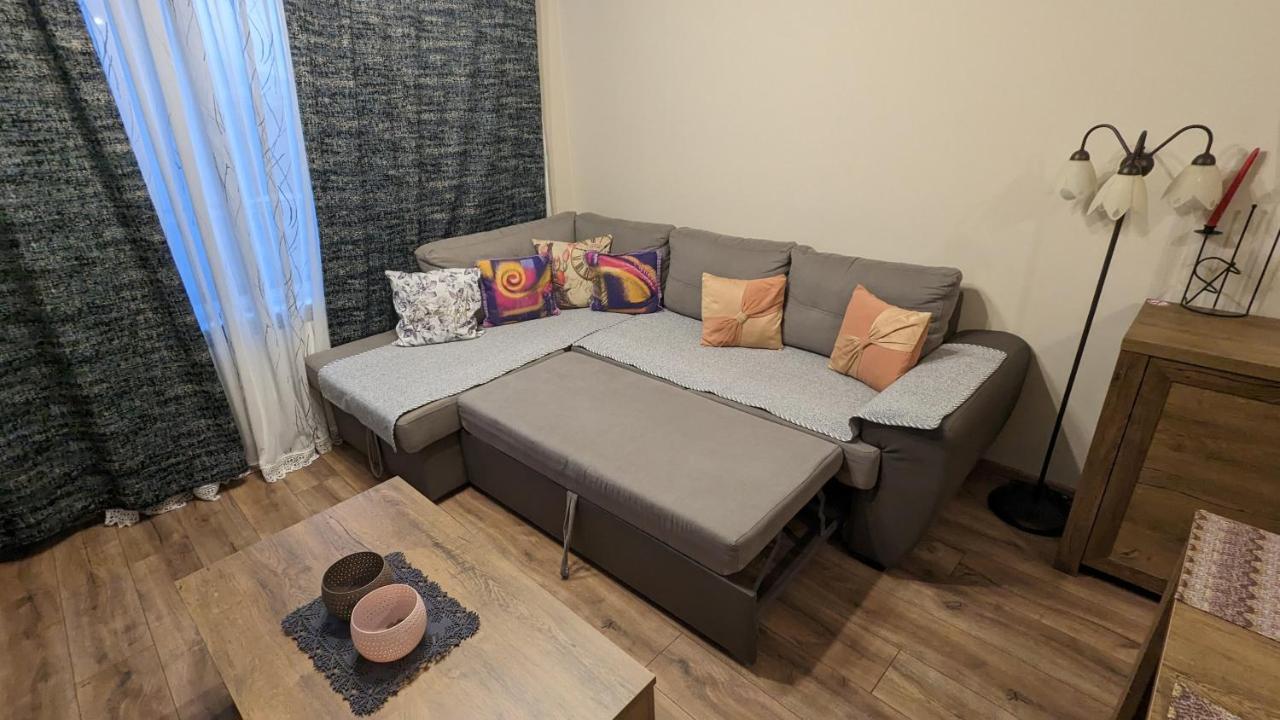 Business And Leisure Apartments In Mladost 2 With Free Garage Sofia Ngoại thất bức ảnh
