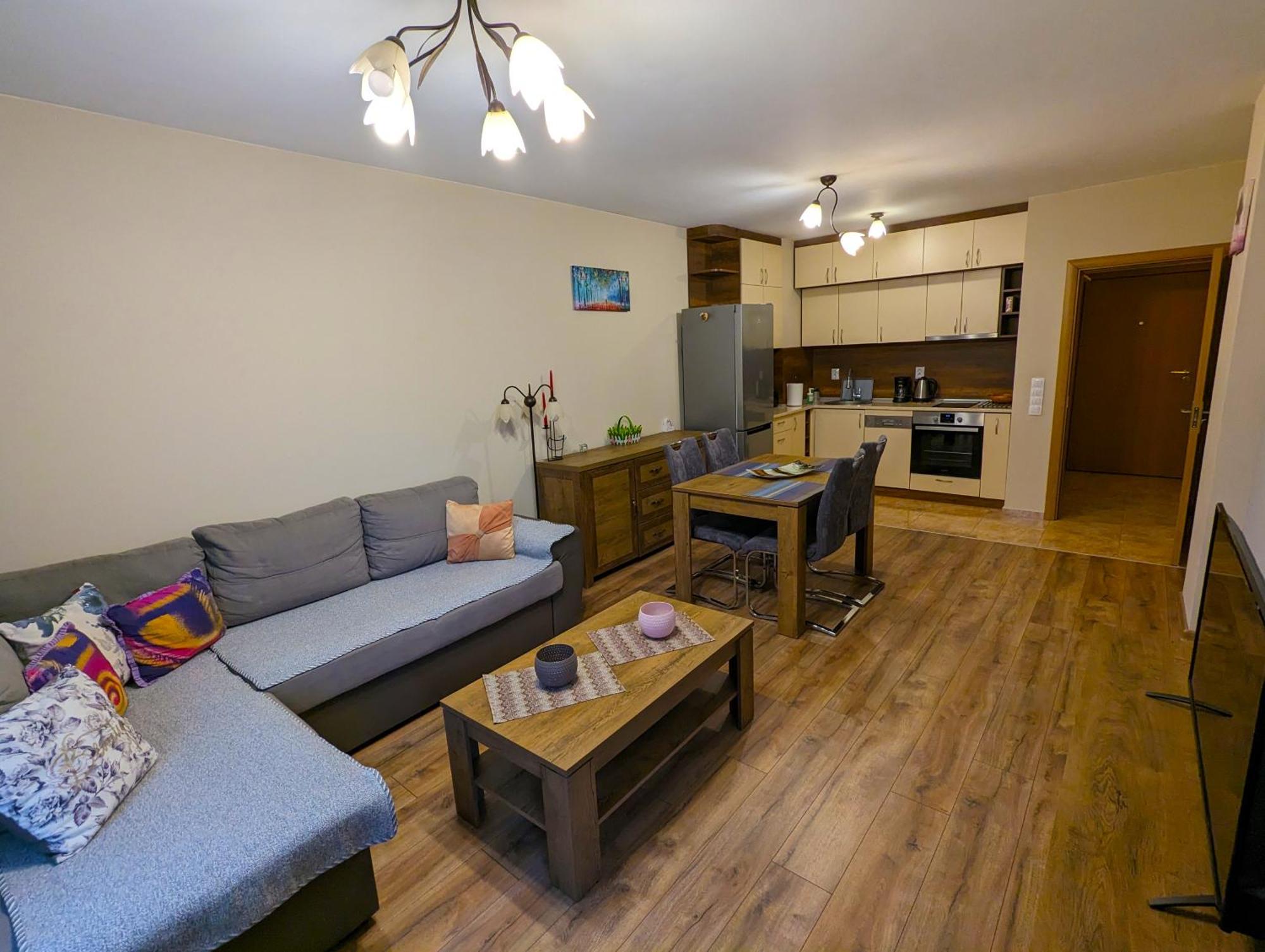 Business And Leisure Apartments In Mladost 2 With Free Garage Sofia Ngoại thất bức ảnh
