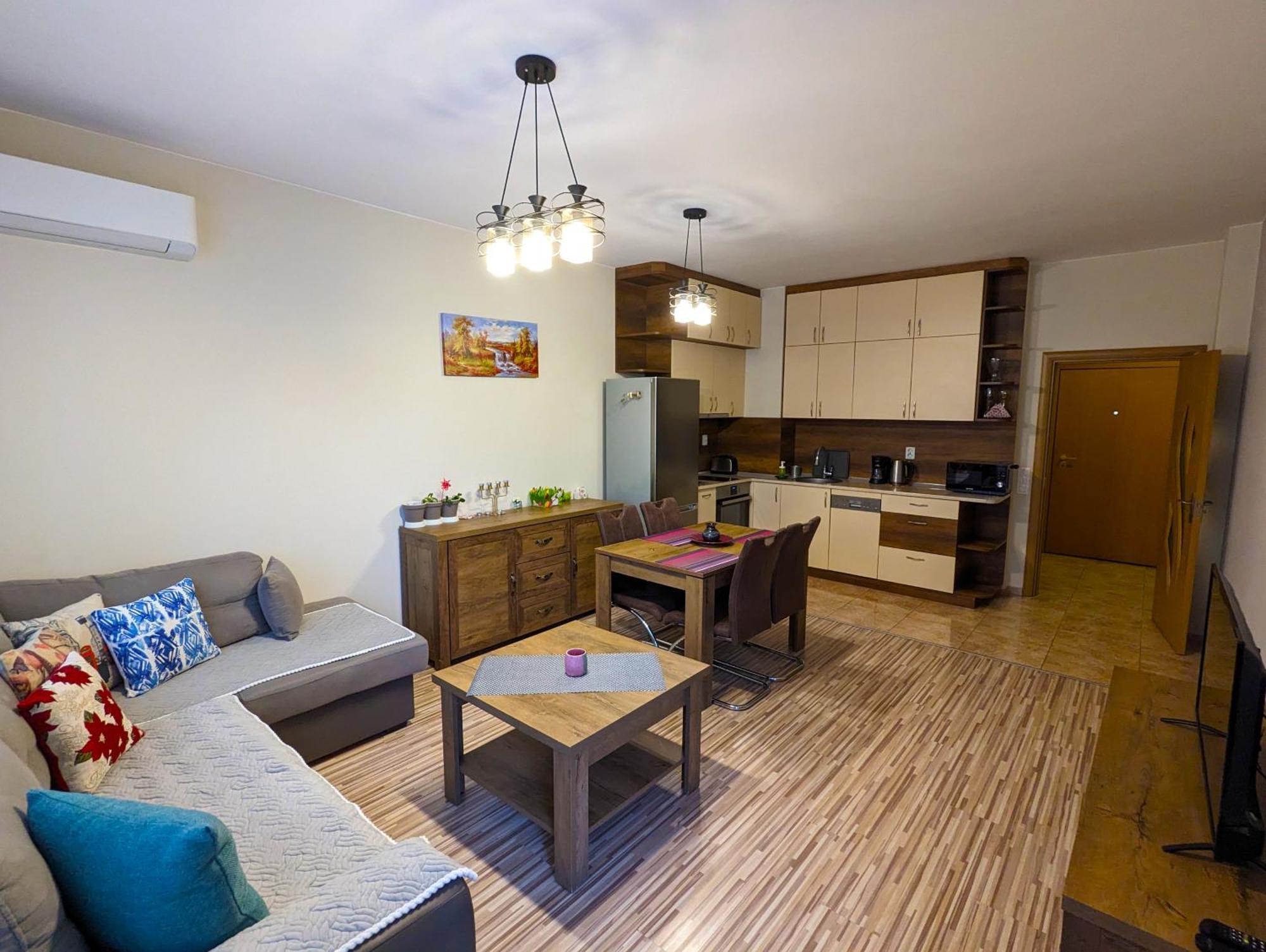 Business And Leisure Apartments In Mladost 2 With Free Garage Sofia Ngoại thất bức ảnh