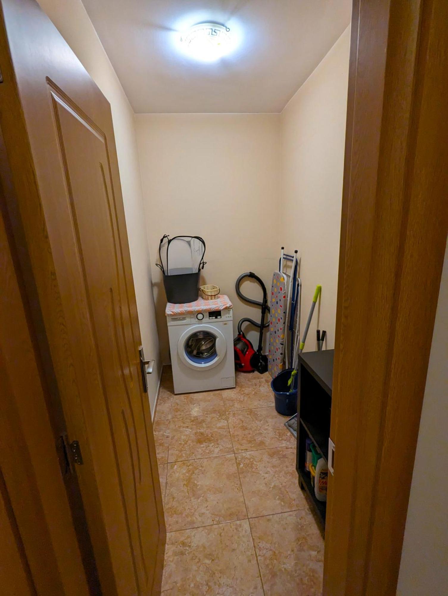 Business And Leisure Apartments In Mladost 2 With Free Garage Sofia Ngoại thất bức ảnh