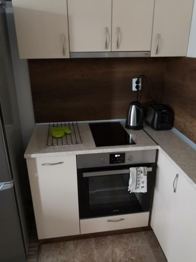 Business And Leisure Apartments In Mladost 2 With Free Garage Sofia Ngoại thất bức ảnh