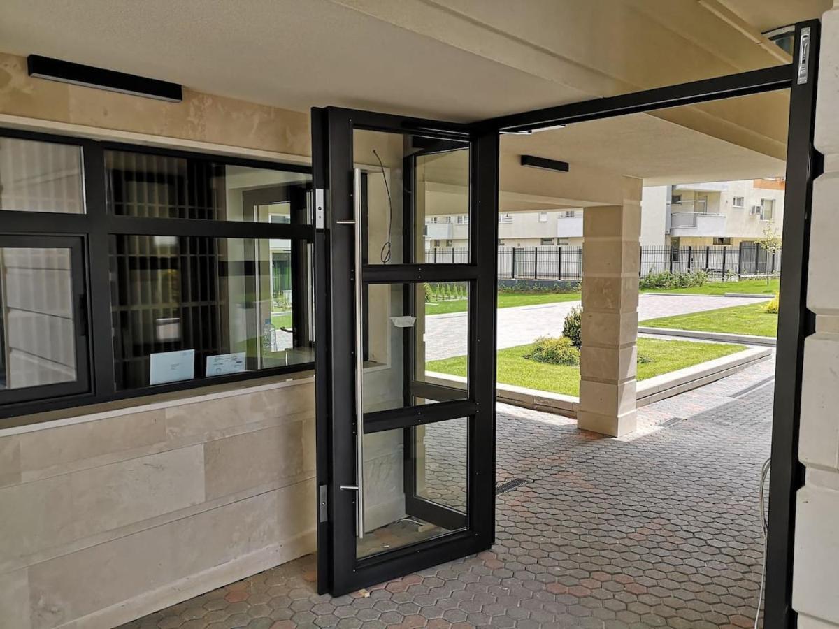Business And Leisure Apartments In Mladost 2 With Free Garage Sofia Ngoại thất bức ảnh